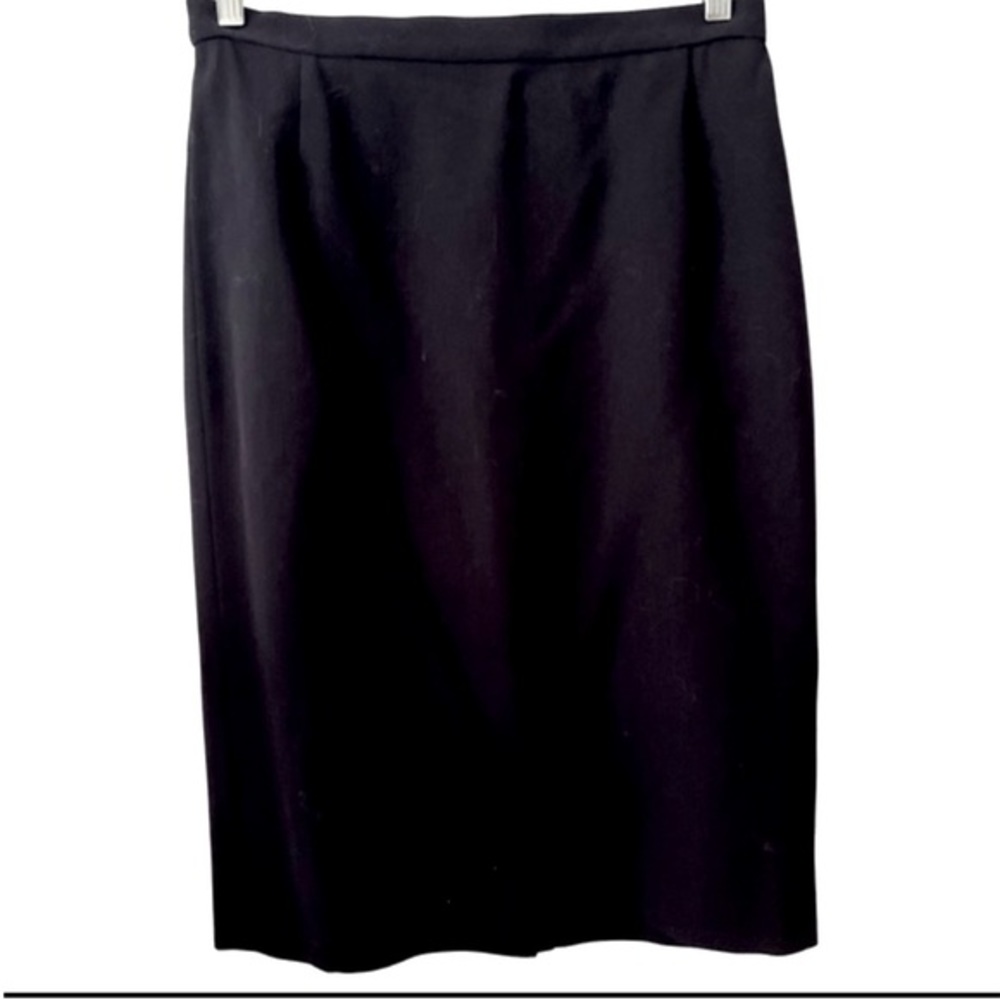 Burberry navy‎ blue pencil skirt. Vintage